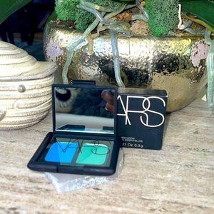 Mad Mad world Duo Eyeshadow!